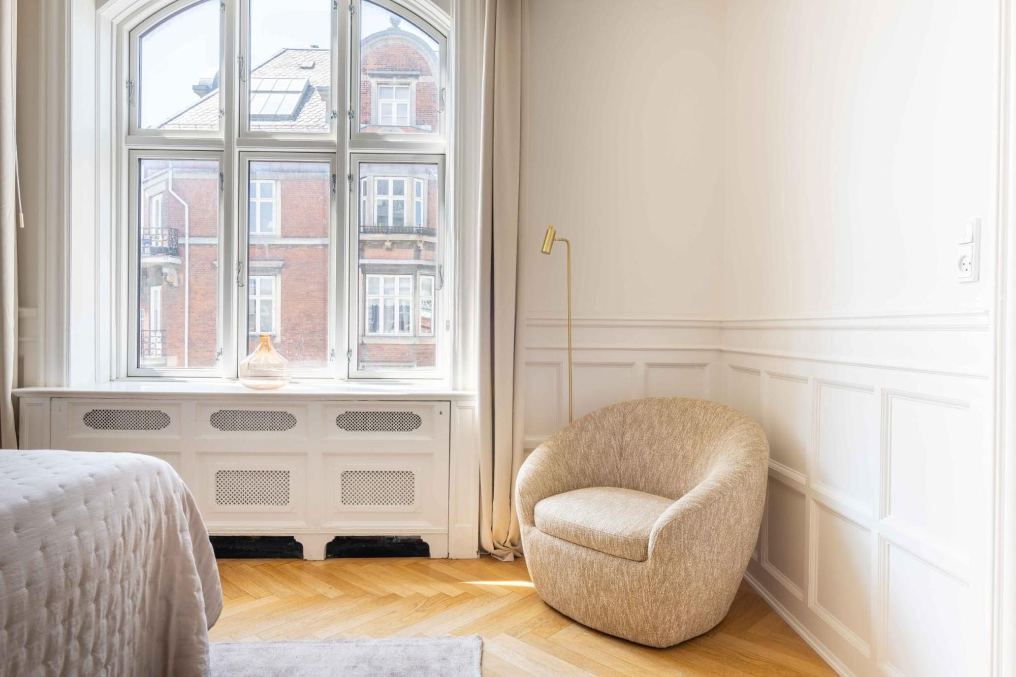 Lovely 3Br Manor Apartment 5 Min From Tivoli Gardens Copenhagen Exterior photo