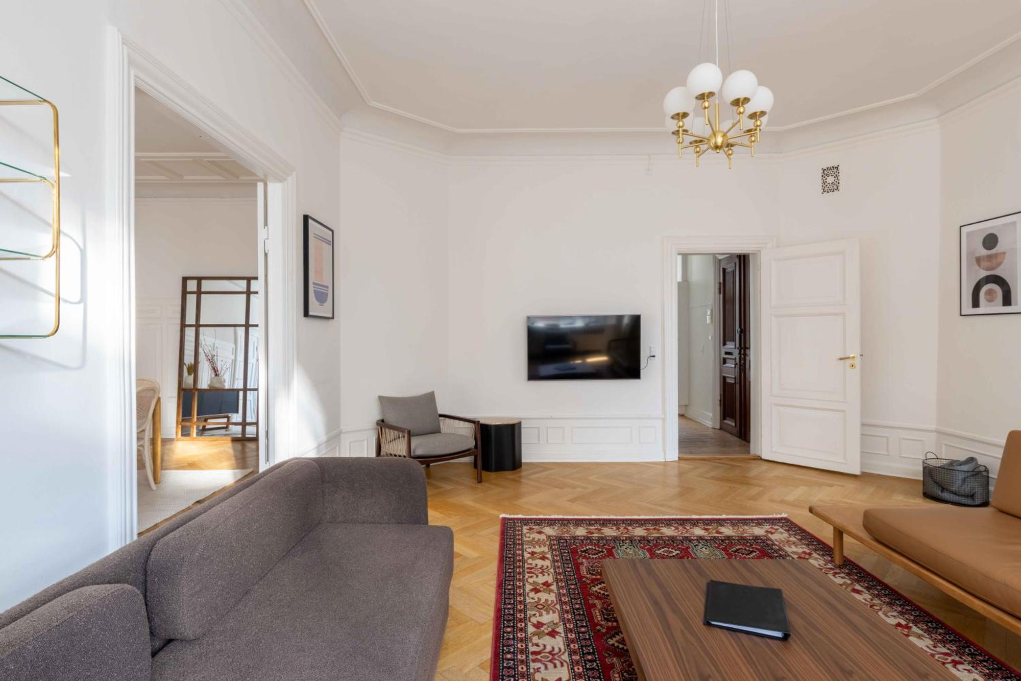 Lovely 3Br Manor Apartment 5 Min From Tivoli Gardens Copenhagen Exterior photo