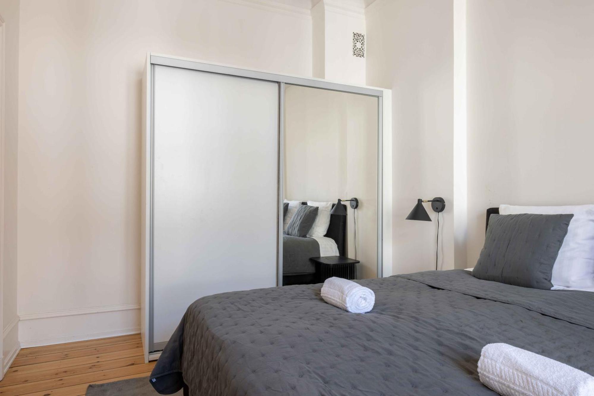 Lovely 3Br Manor Apartment 5 Min From Tivoli Gardens Copenhagen Exterior photo