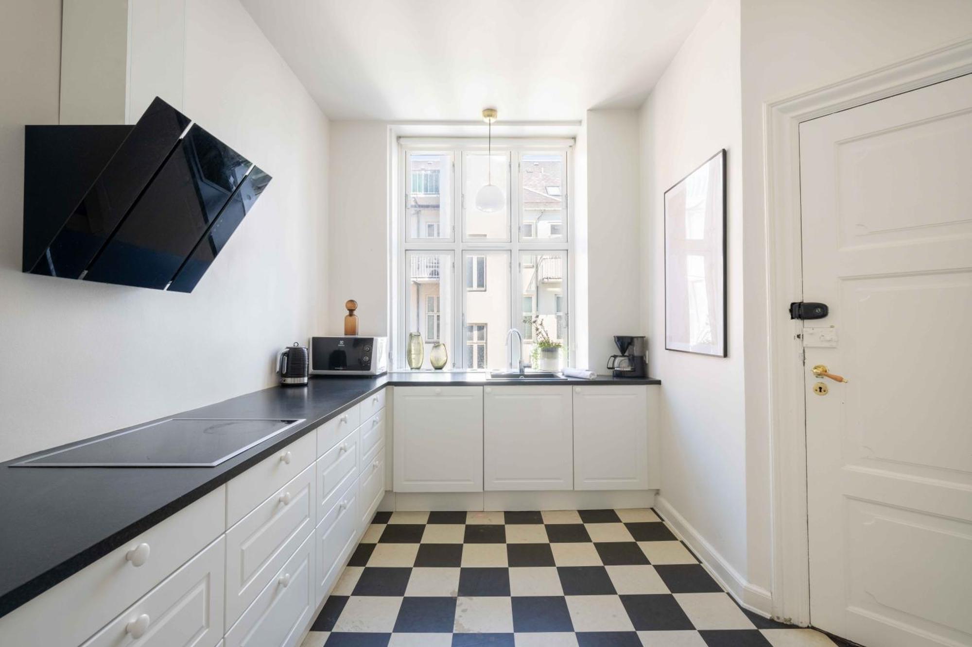 Lovely 3Br Manor Apartment 5 Min From Tivoli Gardens Copenhagen Exterior photo